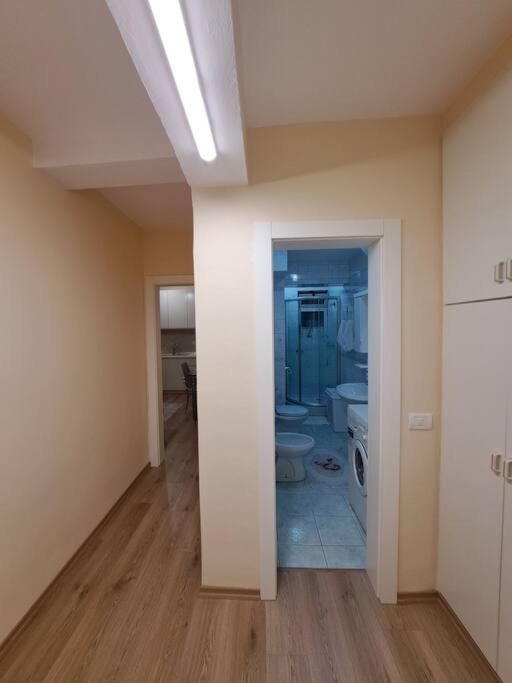 Quiet, Cozy, Luminous Apartment Tirana Exterior photo